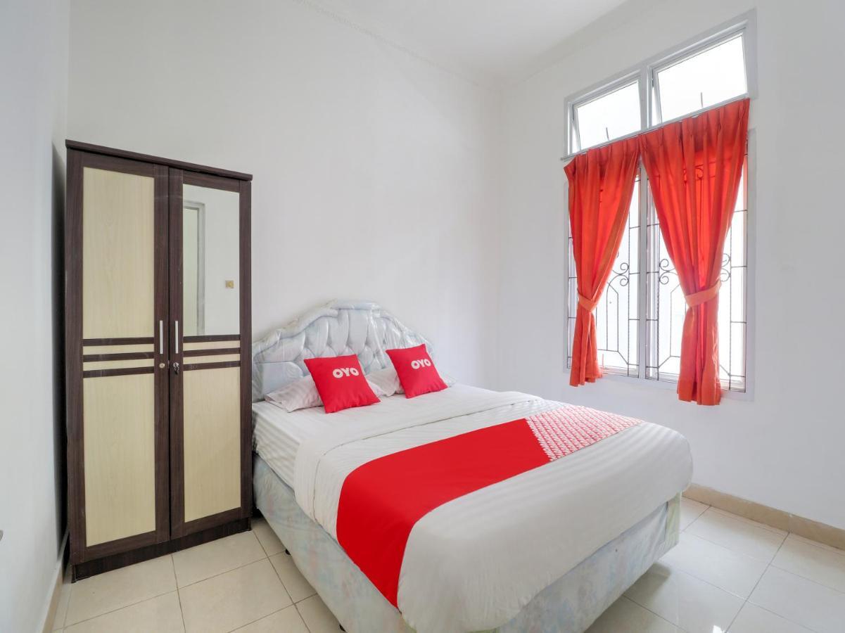 Oyo 2997 Grand Suites Palace 2 Sindanglaya Eksteriør bilde